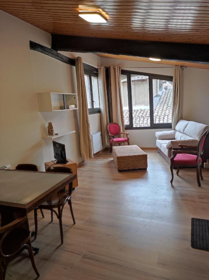 Apt 3 Atic Acollidor Al Centre De Vic - Aptgarbi Luaran gambar